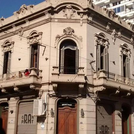 Kymani House Hotel Rosario Bagian luar foto