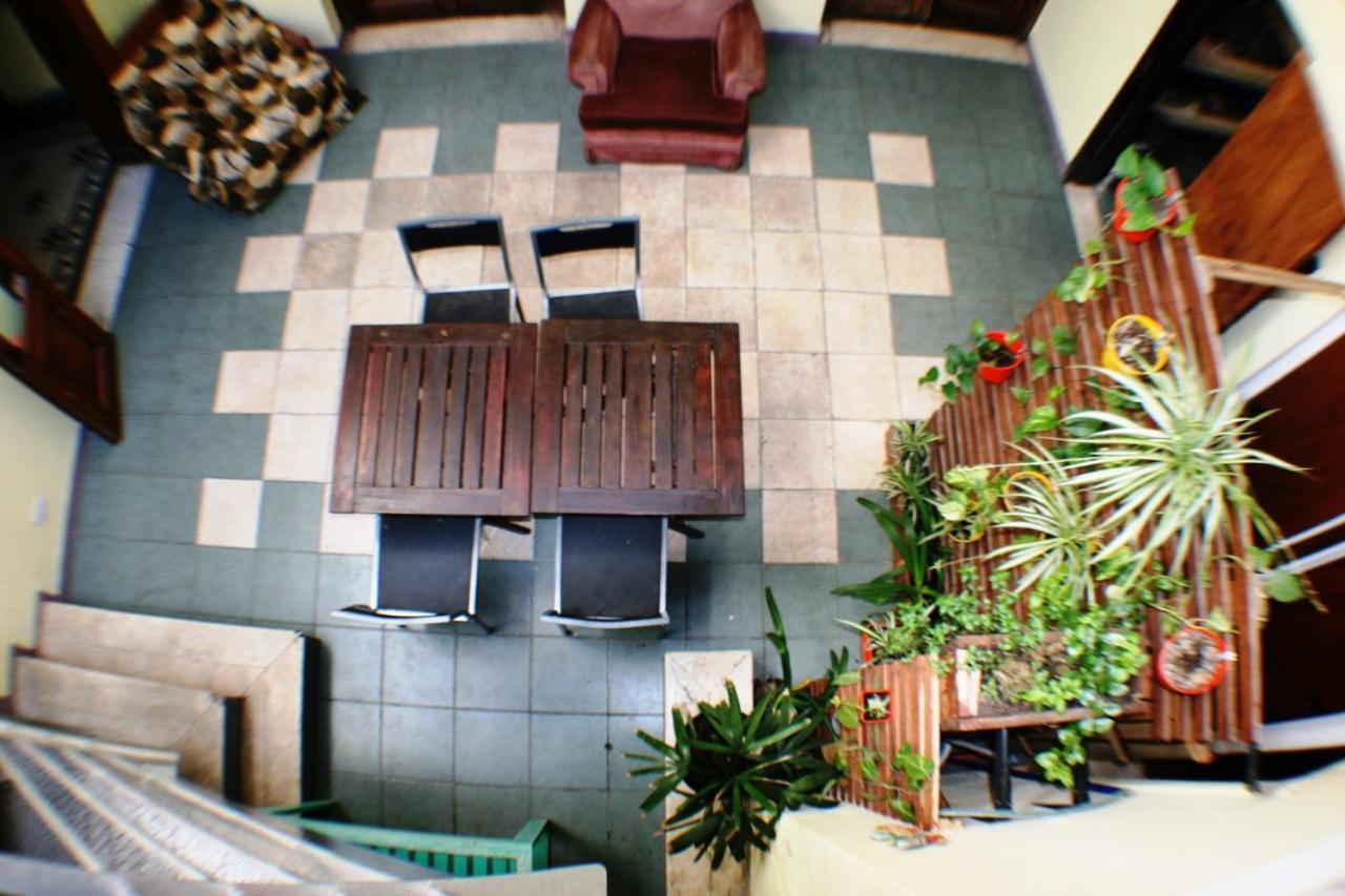 Kymani House Hotel Rosario Bagian luar foto